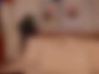 Luna Ruso's Live Sex Cam Show