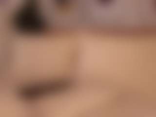 Luna Ruso's Live Sex Cam Show