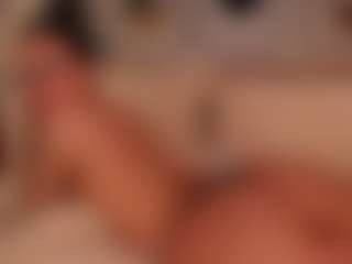 Luna Ruso's Live Sex Cam Show