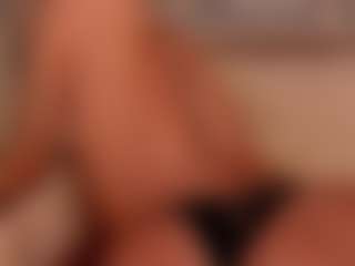 Luna Ruso's Live Sex Cam Show