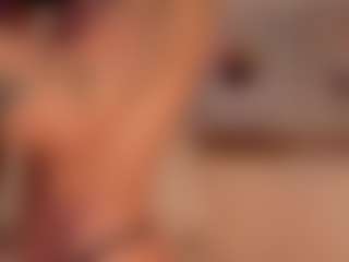 Luna Ruso's Live Sex Cam Show