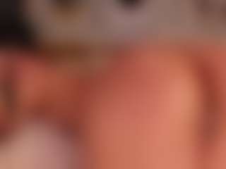 Luna Ruso's Live Sex Cam Show