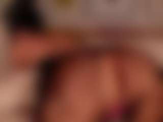 Luna Ruso's Live Sex Cam Show