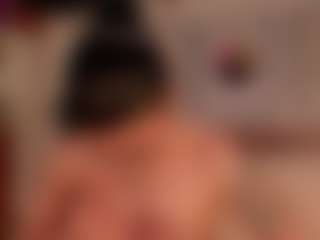 Luna Ruso's Live Sex Cam Show