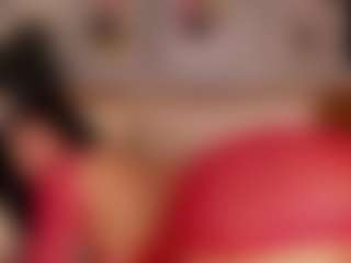 Live cam show with Luna Ruso - HD on SmokeAndPoke