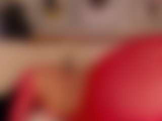 Luna Ruso's Live Sex Cam Show
