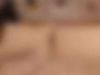 Live cam show with Luna Ruso - Athletic Young Adult on justonemore.cc