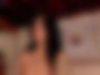 Live cam show with Luna Ruso - Dildo Or Vibrator on friskycurves.com