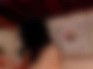 Luna Ruso's Live Sex Cam Show