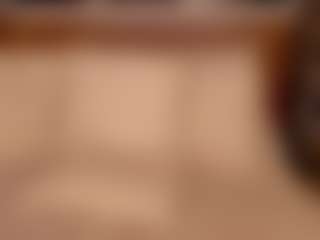 Live cam show with Luna Ruso - Bedroom Lovense on CamwithHer