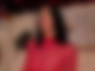 Live cam show with Luna Ruso - Fingering Young Adult on livesexfox.com