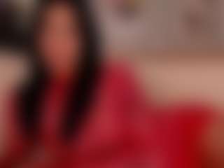 Live cam show with Luna Ruso - Fingering Young Adult on Stripli.com