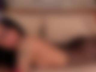 Luna Ruso's Live Sex Cam Show