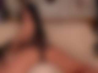 Luna Ruso's Live Sex Cam Show