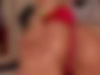 Luna Ruso's Live Sex Cam Show