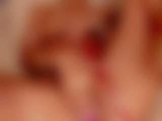 Luna Ruso's Live Sex Cam Show