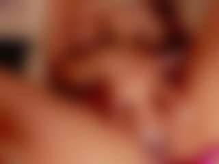 Luna Ruso's Live Sex Cam Show