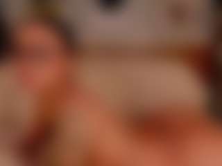 Luna Ruso's Live Sex Cam Show