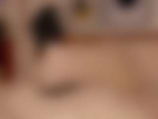 Luna Ruso's Live Sex Cam Show