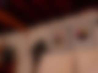 Luna Ruso's Live Sex Cam Show