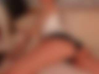Luna Ruso's Live Sex Cam Show
