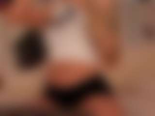 Luna Ruso's Live Sex Cam Show