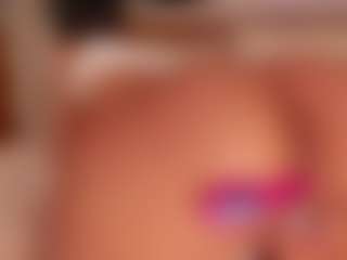 Luna Ruso's Live Sex Cam Show