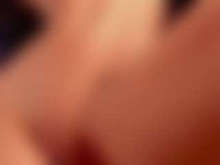 Luna Ruso's Live Sex Cam Show