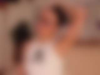 Luna Ruso's Live Sex Cam Show