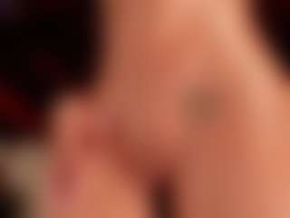 Luna Ruso's Live Sex Cam Show