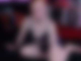 Live cam show with Kittie Purry - Body Massage on sexytreat.net