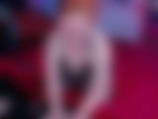 Live cam show with Kittie Purry - Blue Eyes on Camsoda