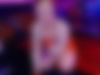 Live cam show with Kittie Purry - Red Hair on intimatelivegirls.com