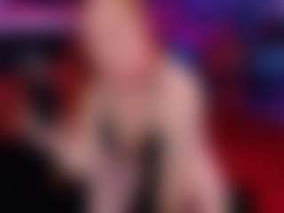 Live cam show with Kittie Purry - Red Hair MILF on Camsoda