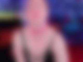Live cam show with Kittie Purry - Red Hair on Camsoda
