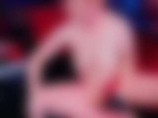 Live cam show with Kittie Purry - Thong on Porn Luv