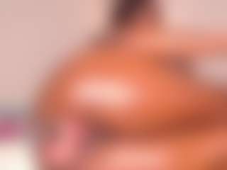 Live cam show with MichaelaCox - Ebony on eurowanks.com | colombia