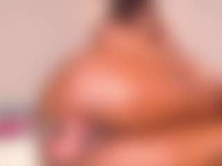 Live cam show with MichaelaCox - Middle Aged on SxyPornLive