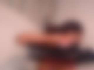 Live cam show with MichaelaCox - Ebony on Nude Live Now | colombia