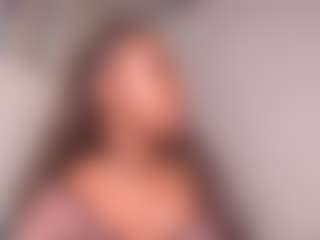 Live cam show with MichaelaCox - Ebony on SinfulBabes | colombia