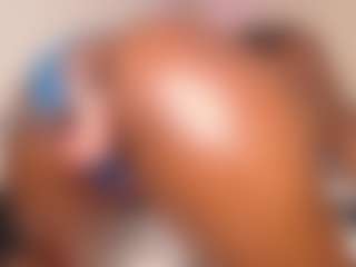 Live cam show with MichaelaCox - Pov on Camsoda