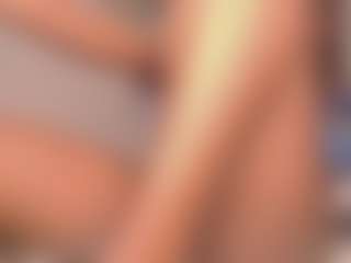 Live cam show with MichaelaCox - Middle Aged on Camsoda