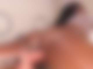 Live cam show with MichaelaCox - Ebony on crypto-cams | colombia