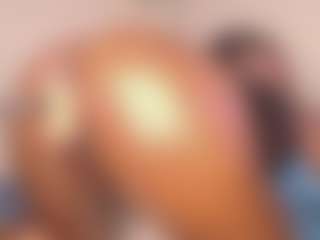 MichaelaCox's Live Sex Cam Show