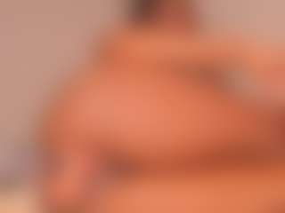 Live cam show with MichaelaCox - Middle Aged on Strip Flash - Live Sex Shows