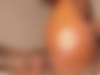 Live cam show with MichaelaCox - Middle Aged on Camsoda