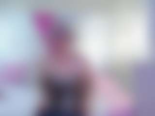 Live cam show with Whayra88 - Middle Aged on Camsoda