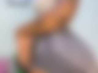Live cam show with Alisson Johnson - Shredded on CamSodaAdn
