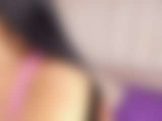 Live cam show with Annie-Queen - Granny on friskycurves.com