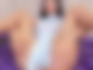 Annie-Queen's Live Sex Cam Show